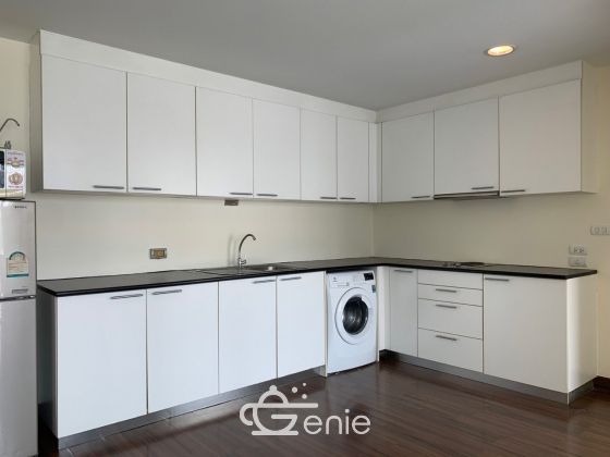 For Rent ! D 65 Condominium 27,000 baht/month 2 Bedroom 2 Bathroom Size 70 sq.m. Near BTS Phra Khanong Code 3020
