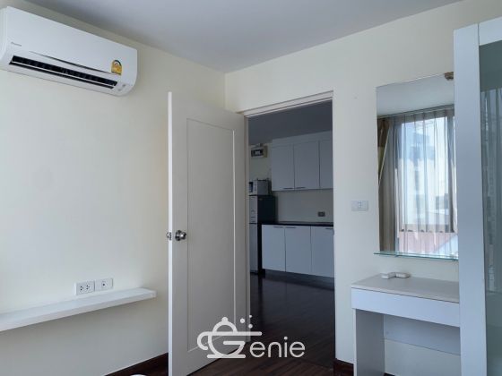 For Rent ! D 65 Condominium 27,000 baht/month 2 Bedroom 2 Bathroom Size 70 sq.m. Near BTS Phra Khanong Code 3020