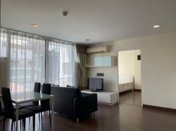 For Rent ! D 65 Condominium 27,000 baht/month 2 Bedroom 2 Bathroom Size 70 sq.m. Near BTS Phra Khanong Code 3020