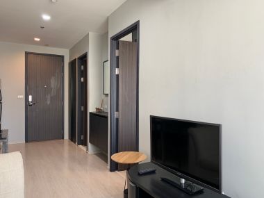 ปล่อยเช่า !  Rhythm Sukhumvit 44/1  27,000 บาท/เดือน  1 ห้องนอน 1 ห้องน้ำ ขนาด 35 ตร.ม. ใกล้ BTS พระโขนง รหัส 3023