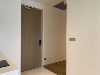 For Sale ! at Ashton silom   8,442,300  THB/ All include  1 Bedroom 1 Bathroom  31.9 Sqm. BTS Chong Nonsi  code 3024