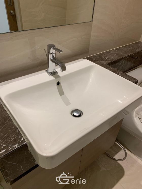 ปล่อยขาย ! Ashton silom 8,442,300 บาท/รวมค่าใช้จ่ายทุกอย่าง 1 ห้องนอน 1 ห้องน้ำ ขนาด 31.9 ตร.ม. ใกล้ BTS ช่องนนทรี รหัส 3024