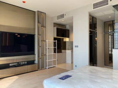 For Sale ! at Ashton silom   9,501,600  THB/ All include  1 Bedroom 1 Bathroom  35.6 Sqm. BTS Chong Nonsi  code 3025