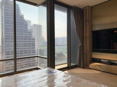 For Sale ! at Ashton silom   9,501,600  THB/ All include  1 Bedroom 1 Bathroom  35.6 Sqm. BTS Chong Nonsi  code 3025