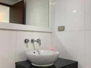 ปล่อยเช่า !  Urbana Langsuan  35,000 บาท/เดือน 1 ห้องนอน 1 ห้องน้ำ ขนาด 68 ตร.ม. ใกล้ BTS ชิดลม รหัส 3026