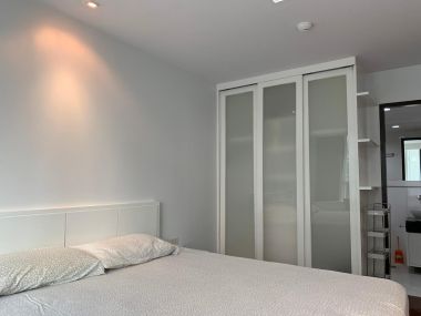 ปล่อยเช่า !  Urbana Langsuan  35,000 บาท/เดือน 1 ห้องนอน 1 ห้องน้ำ ขนาด 68 ตร.ม. ใกล้ BTS ชิดลม รหัส 3026