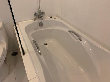 ปล่อยเช่า !  Urbana Langsuan  80,000 บาท/เดือน 3 ห้องนอน 3 ห้องน้ำ ขนาด 170 ตร.ม. ใกล้ BTS ชิดลม รหัส 3027