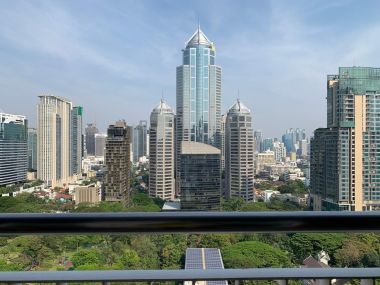 ปล่อยเช่า !  Urbana Langsuan  80,000 บาท/เดือน 3 ห้องนอน 3 ห้องน้ำ ขนาด 170 ตร.ม. ใกล้ BTS ชิดลม รหัส 3027