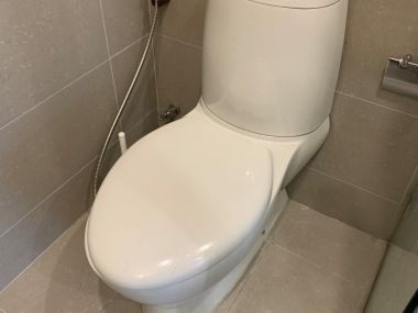 For Sale ! at Noble Ploenchit   13,800,000  THB/ All include  1 Bedroom 1 Bathroom  44.23 Sqm. BTS Phloen Chit  code 3028