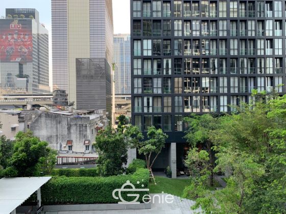 ปล่อยขาย ! Noble Ploenchit  13,800,000 บาท/รวมค่าใช้จ่ายทุกอย่าง  1 ห้องนอน 1 ห้องน้ำ ขนาด 44.23 ตร.ม. ใกล้ BTS เพลินจิต  รหัส 3028