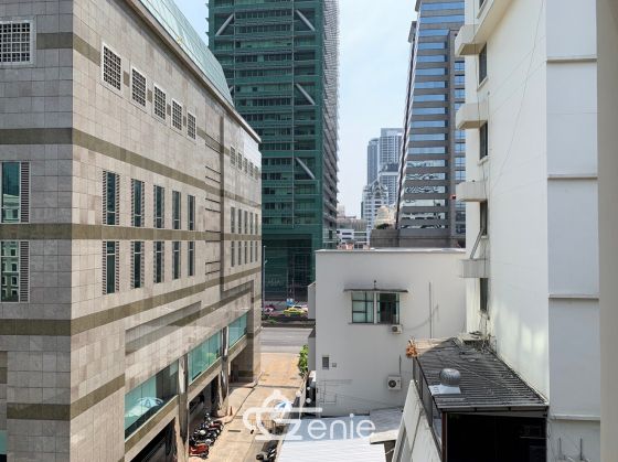 ปล่อยขาย ! Collezio Sathorn-pipat 6,000,000 บาท/ค่าโอนคนละครึ่ง 1 ห้องนอน 1 ห้องน้ำ ขนาด 40 ตร.ม. ใกล้ BTS ช่องนนทรี รหัส 3029