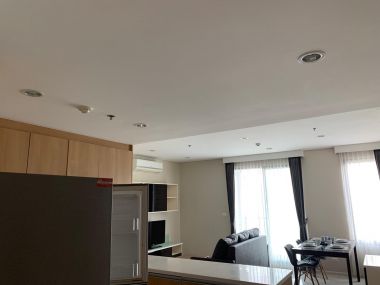 ปล่อยเช่า ! villa asoke 45,000 บาท/เดือน  2 ห้องนอน  2 ห้องน้ำ  ขนาด 80 ตร.ม. ใกล้  MRT เพชรบุรี รหัส 3033