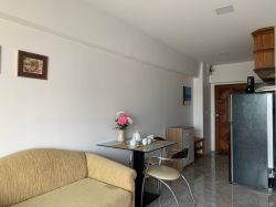 For Rent ! at Thonglor Tower  18,000THB/ Month  1 Bedroom 1 Bathroom  50 Sqm. BTS Thonglor  code 3049