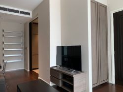 For Sale/Rent ! at The Diplomat 39  18,900,000 THB/ All Include  50,000 THB/ Month 1 Bedroom 1 Bathroom  58 Sqm. BTS Phrom Phong  code 3050