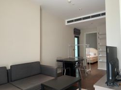 For Sale/Rent ! at The Diplomat 39  18,900,000 THB/ All Include  50,000 THB/ Month 1 Bedroom 1 Bathroom  58 Sqm. BTS Phrom Phong  code 3050