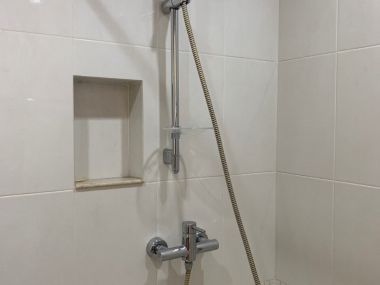 ปล่อยเช่า ! บ้าน สิริ สุขุมวิท 10  38,000 บาท/เดือน  2 ห้องนอน  2 ห้องน้ำ  ขนาด 98 ตร.ม. ใกล้  BTS นานา  รหัส 3054