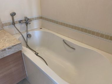 ปล่อยเช่า ! บ้าน สิริ สุขุมวิท 10  38,000 บาท/เดือน  2 ห้องนอน  2 ห้องน้ำ  ขนาด 98 ตร.ม. ใกล้  BTS นานา  รหัส 3054