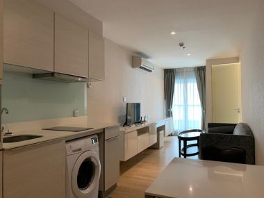 ปล่อยเช่า ! เอช สุขุมวิท 43  22,000 บาท/เดือน  1 ห้องนอน  1 ห้องน้ำ  ขนาด 35 ตร.ม. ใกล้ BTS พร้อมพงษ์ รหัส 3055