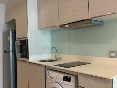 ปล่อยเช่า ! เอช สุขุมวิท 43  22,000 บาท/เดือน  1 ห้องนอน  1 ห้องน้ำ  ขนาด 35 ตร.ม. ใกล้ BTS พร้อมพงษ์ รหัส 3055