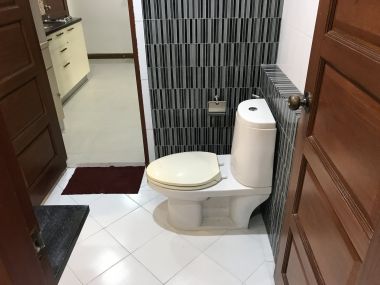 ขายคอนโด 1 นอน ห้องใหญ่ 58.42 ตร.ม. Built-in ทั้งห้อง รัชดา ซ.7 ใกล้ MRT ห้วยขวาง