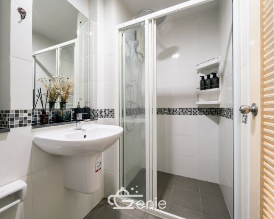 Notting Hill Bearing คอนโดตกแต่งใหม่ เข้าอยู่ได้เลย สวยหรู ชั้น 7 วิวเมือง ทิศเหนือ ลมดี ไม่ร้อน || 8𝟬𝟬ม. 𝘽𝙏𝙎 แบริ่ง || ผ่อนสบาย 6,𝙭𝙭𝙭 รหัส 3115