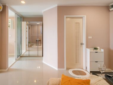 Notting Hill Bearing คอนโดตกแต่งใหม่ เข้าอยู่ได้เลย  สวยหรู ชั้น 7 วิวเมือง ทิศเหนือ ลมดี ไม่ร้อน || 8𝟬𝟬ม. 𝘽𝙏𝙎 แบริ่ง ||  ผ่อนสบาย 6,𝙭𝙭𝙭  รหัส 3115