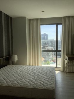 ** ขายพร้อมผู้เช่า! ** The Room Sukhumvit 62 ในราคาเพียง 4,950,000บาท ค่าโอนคนละครึ่ง 1 ห้องนอน 1 ห้องน้ำ 45ตรม. ใกล้ BTS ปุณณวิถี เฟอร์นิเจอร์ครบพร้อมเข้าอยู่ (ราคาต่อรองได้) PROP000315