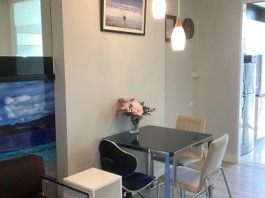 ** ขายพร้อมผู้เช่า! ** The Room Sukhumvit 62 ในราคาเพียง 4,950,000บาท ค่าโอนคนละครึ่ง 1 ห้องนอน 1 ห้องน้ำ 45ตรม. ใกล้ BTS ปุณณวิถี เฟอร์นิเจอร์ครบพร้อมเข้าอยู่ (ราคาต่อรองได้) PROP000315