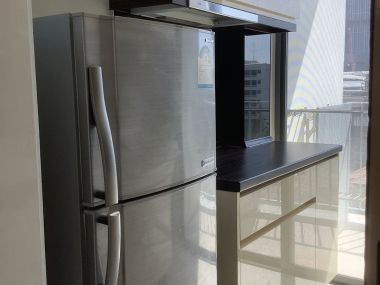 ** ขายพร้อมผู้เช่า! ** The Room Sukhumvit 62 ในราคาเพียง 4,950,000บาท ค่าโอนคนละครึ่ง 1 ห้องนอน 1 ห้องน้ำ 45ตรม. ใกล้ BTS ปุณณวิถี เฟอร์นิเจอร์ครบพร้อมเข้าอยู่ (ราคาต่อรองได้) PROP000315