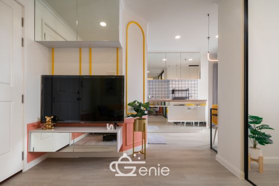 Lumpini Park Pinklao Newly decorated condo || Near 📷 MRT Bang Yi Khan || 400 meters Central Pinklao || Easy installments 7,xxx baht Ready to move in Beautiful and colorful room. Code 3235