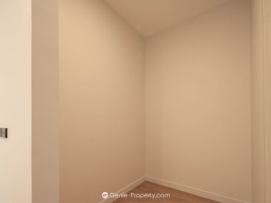 Hot Deal! CINQ ROYAL Krungthep Kreetha, Super Luxury single house, size 120 sq wa. 705 sq m., price only 72,000,000, half transfer fee