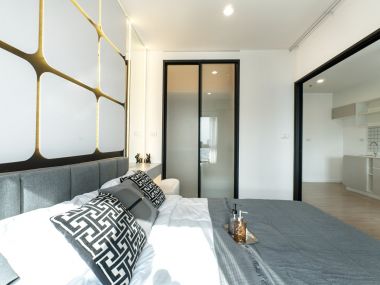 The Parkland Phetkasem - Tha Phra Newly decorated condo 🌟 very stylish, black and white tones || 🌟 400 m. MRT Tha Phra || easy installments 8,xxx baht || near The Mall Tha Phra, many shopping areas and food markets. ||Decorating this room Inspired by the Chanel brand. Allowing residents to feel luxurious even as time passes. Code 3269