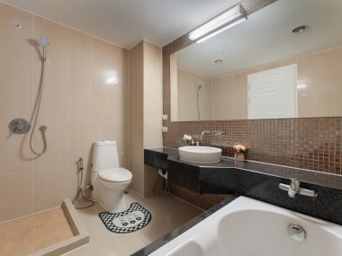 #Huai Wang || ✨Large 37.23 sq.m. unit || 🚝 500m to Airport Link Ramkhamhaeng || 🛍️ 5 minutes to Central Rama 9 || Installment payments only 6,xxx baht || 🛵 Motorcycle taxi stand in front of the alley || 😋 Surrounded by shops and restaurants Code 3319