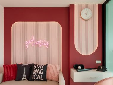 Newly decorated condo, Chic-Chic📷 || Next to Kasetsart University fence || 📷Easy installments 8,XXX baht || Near Central Ladprao ||📷BTS Bang Bua || Interior designers were inspired to decorate this room. From the artists of the band Blackpink📷 which combines brightness and strength But it still conceals the perfect elegance.  Code 3329