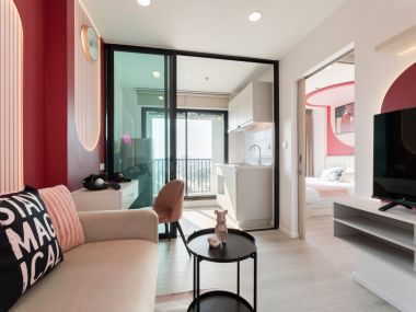 Newly decorated condo, Chic-Chic📷 || Next to Kasetsart University fence || 📷Easy installments 8,XXX baht || Near Central Ladprao ||📷BTS Bang Bua || Interior designers were inspired to decorate this room. From the artists of the band Blackpink📷 which combines brightness and strength But it still conceals the perfect elegance.  Code 3329