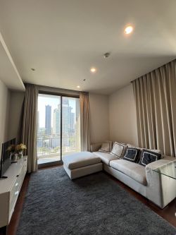 For rent!!! at Quattro Thonglor 80,000THB/month ( Price can be negotiated) 2 Bedroom 2 Bathroom Fully furnished Code 3339