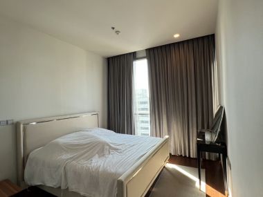ปล่อยเช่า!!! Quattro Thonglor ในราคาเพียง 80,000บาท/เดือน (ราคาสามารถต่อรองได้) 2 ห้องนอน 2 ห้องน้ำ 90 ตรม. ห้องใหญ่อยู่สบาย ใกล้ BTS ทองหล่อ เฟอร์นิเจอร์ครบพร้อมเข้าอยู่ รหัส 3339