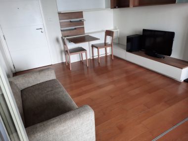 ปล่อยเช่า! Blocs 77 ในราคาเพียง 12,000บาท/เดือน 1 ห้องนอน 1 ห้องน้ำ 31ตรม. ใกล้ BTS อ่อนนุช เฟอร์นิเจอร์ครบพร้อมเข้าอยู่ PROP000335