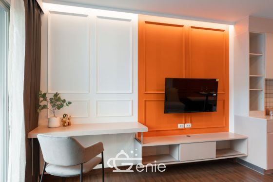 Newly decorated condo 35 sq m. | Installments only 7,xxx baht | 600 m. BTS Chaengwattana-Pak Kret 28 | Central Chaengwattana Department Store 600 m. | World Medical Hospital 700 m. The colors of the Hermès brand! Code 3354