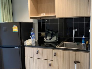 ขายด่วนน ! ยูนิโอ สุขุมวิท 72 เฟส 1 ในราคาพิเศษเพียง 1,250,000 บาท 1 ห้องนอน 1 ห้องน้ำ ขนาด 27.55 ตร.ม. ใกล้ BTS สถานีแบริ่ง เฟอร์นิเจอร์ครบพร้อมเข้าอยู่ รหัส 3371