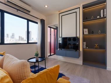 คอนโดแต่งใหม่ 🌟 ใหญ่ 35 ตรม. || ผ่อนเพียง 7,xxx บาท || ✅800 ม. MRT ลาดพร้าว || ห้างเซ็ลทรัลลาดพร้าว 3 กม. || ศาลแพ่ง || ม.ราชภัฏจันทรเกษม || สวนจตุจักร || ได้รับแรงบันดาลใจโทนขาว-ดำ จากช็อป Chanel 🎈 รหัส 3387