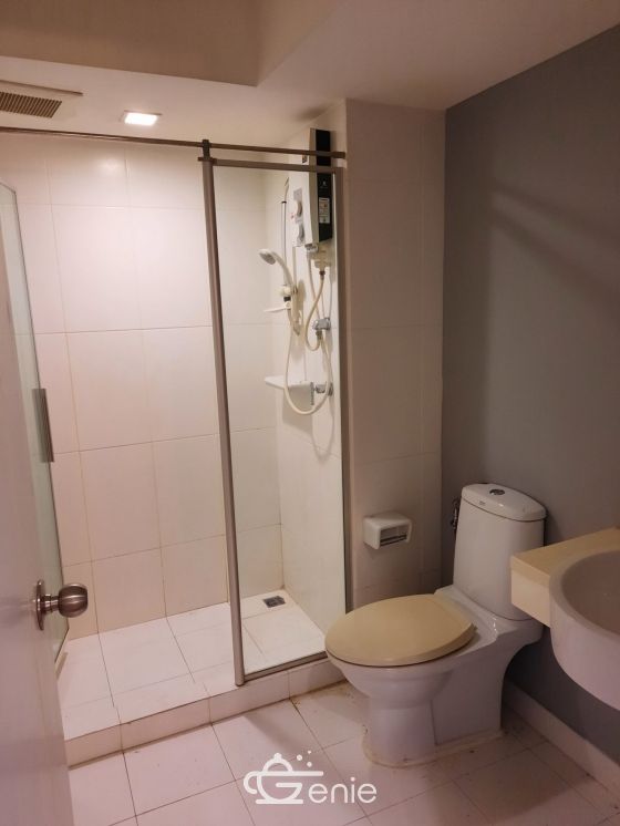 For rent at The Room Sukhumvit 79 2 Bedroom 1 Bathroom 25,000THB/month Fully furnished (can negotiate)