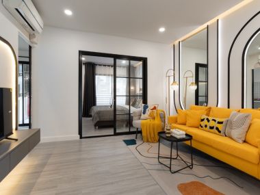 คอนโดแต่งใหม่ 🌟 ใหญ่ 33 ตรม. || ผ่อนเพียง 8,xxx บาท || ✅190 ม. BTS วงเวียนใหญ่ || ใกล้ห้าง Icon Siam ||  ได้รับแรงบันดาลใจโทนขาว-ดำ จากแบรนด์ Chanel และแฝงความโมเดิร์นเติมสีสันให้ทุกๆวันไม่จำเจ🎈 รหัส 3403