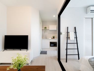 Sold Out!!!!! ปล่อยขาย !! ดิ เอ๊กซ์เซล ไฮด์ อะเวย์ ลาซาล 11  1 ห้องนอน 1 ห้องน้ำ ขนาด  24 ตร.ม. ใกล้  BTS แบริ่ง รหัส 3413