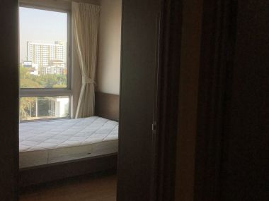 ** sale/rent! ** For sale 3,000,000TB and For rent 12,000THB/month at The Base Sukhumvit 77 1 Bedroom 1 Bathroom Fully furnished (can negotiate) PROP000342