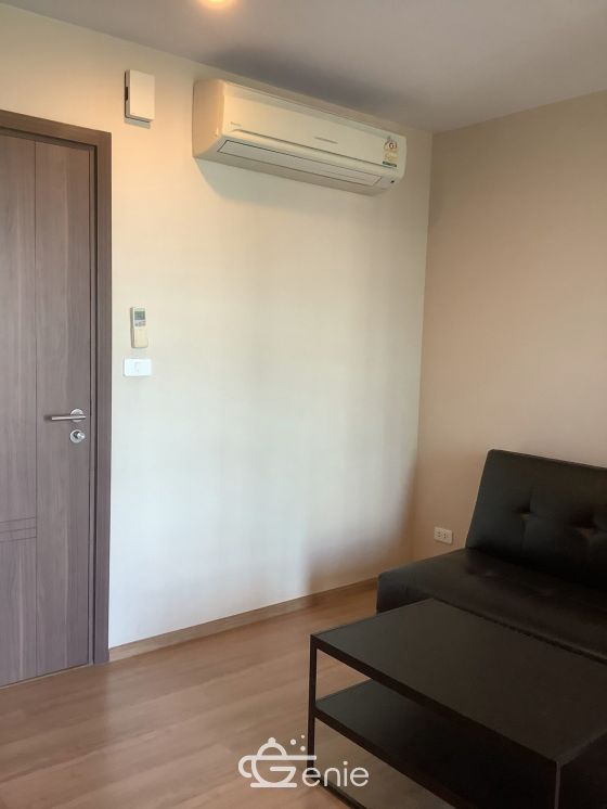 ** sale/rent! ** For sale 3,000,000TB and For rent 12,000THB/month at The Base Sukhumvit 77 1 Bedroom 1 Bathroom Fully furnished (can negotiate) PROP000342