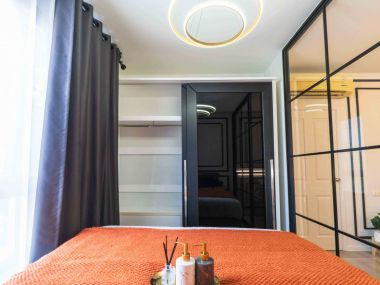 คอนโดแต่งใหม่สไตล์อยู่ยุโรป || 🏙 ผ่อนเพียง 5,000 บาท || 🚉 ใกล้ รฟฟ.สายสีชมพู || ใกล้ Fashionisland & The Promenade || 😋อุดมสมบูรณ์ด้วยร้านค้าและร้านอาหาร รหัส 3434