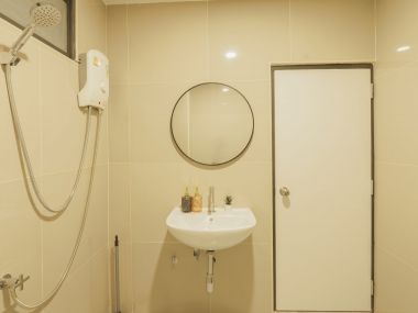 คอนโดแต่งใหม่ ✨ || 🛍10 นาที เซ็นทรัลอีสวิลล์ || 🚉 ใกล้ MRT ลาดพร้าว 83 || ผ่อนเพียง 4,xxx บาท || 😋ใกล้ร้านค้า ตรงข้าม Tops daily รหัส 3456