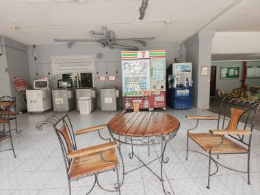 คอนโดแต่งใหม่ ✨ || 🛍10 นาที เซ็นทรัลอีสวิลล์ || 🚉 ใกล้ MRT ลาดพร้าว 83 || ผ่อนเพียง 4,xxx บาท || 😋ใกล้ร้านค้า ตรงข้าม Tops daily รหัส 3456