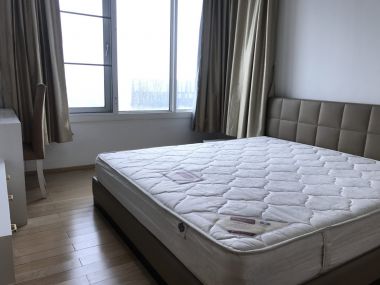 For rant at Siri at Sukhumvit 3 Bedroom 3 Bathroom 75,000THB/month Fully furnished PROP000348